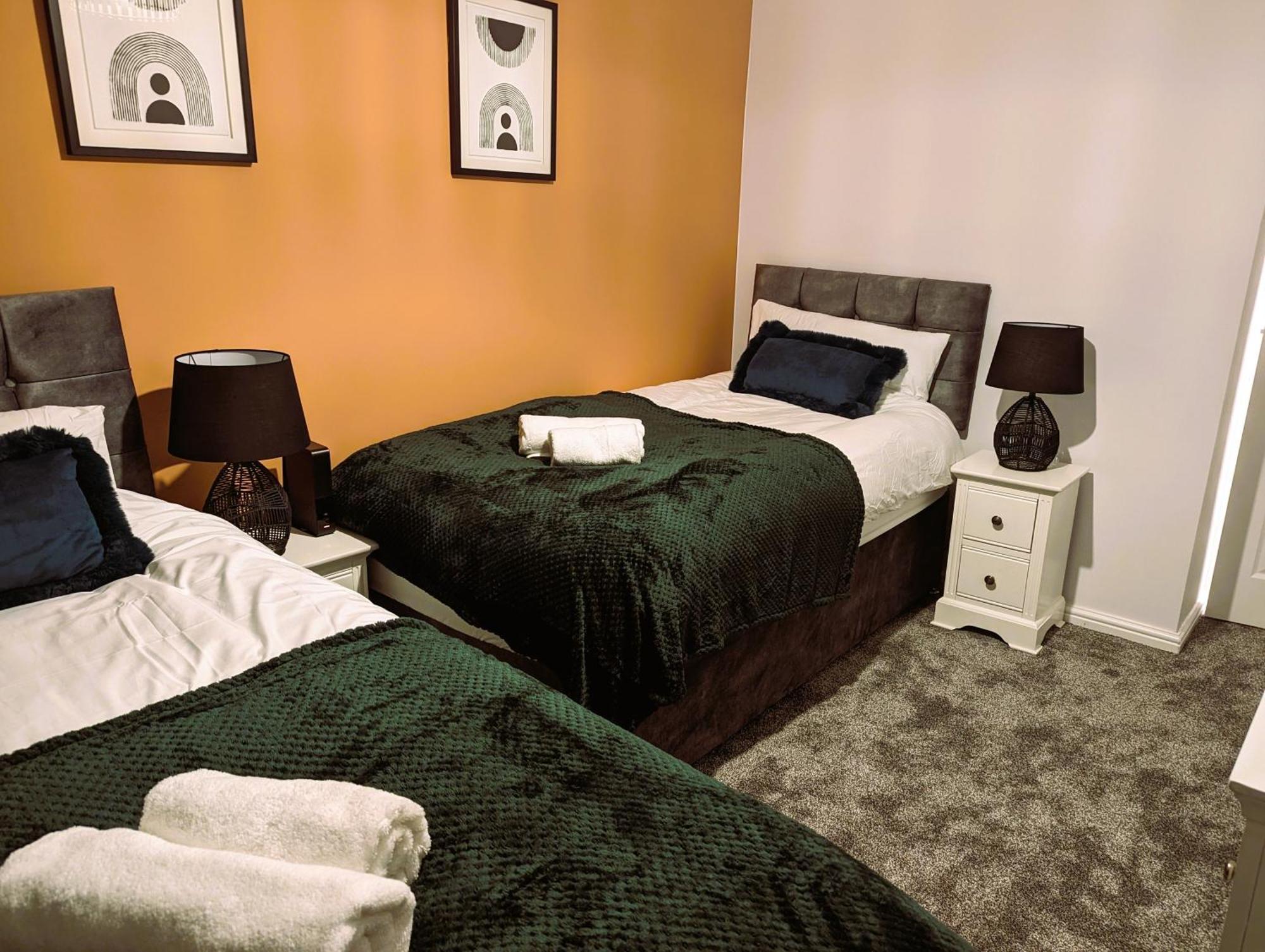 6 Guests * 4 Bedroom * Free Wi-Fi *Huntingdon Exteriér fotografie